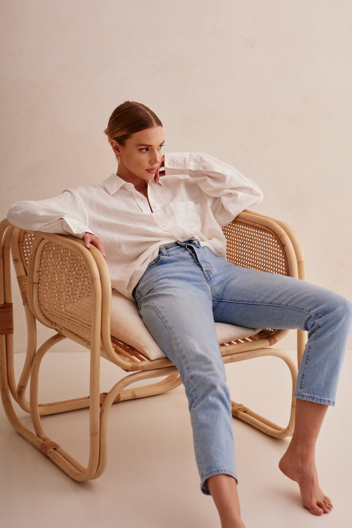 - RIO - WHITE SHIRT