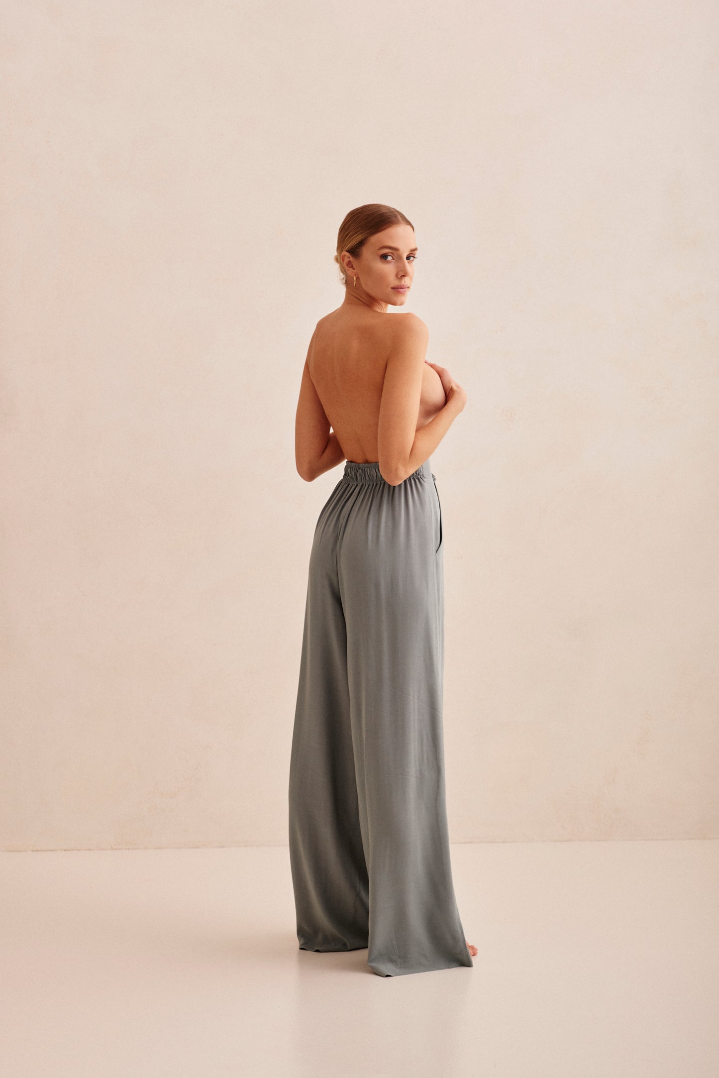 - COMO - SAGE TROUSERS
