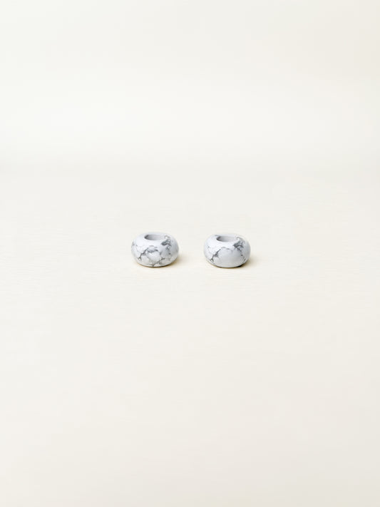 - NATURAL HOWLITE -