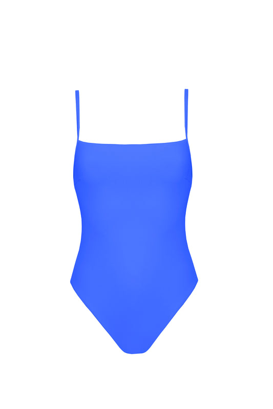 Sportowy jednoczęściowy strój kąpielowy premium Baltic Blue w odcieniach niebieskiego marki Praia Beachwear